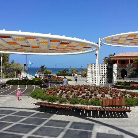 公寓 Casa El Duque With Sea View, Terrace, Heated Pool, 400m To El Duque Beach, Wifi, Sat-tv 阿德耶