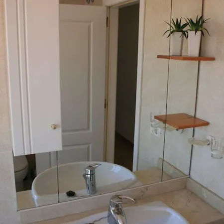 公寓 Casa El Duque With Sea View, Terrace, Heated Pool, 400m To El Duque Beach, Wifi, Sat-tv
