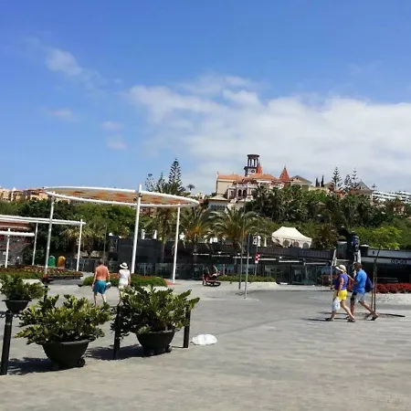 公寓 Casa El Duque With Sea View, Terrace, Heated Pool, 400m To El Duque Beach, Wifi, Sat-tv *